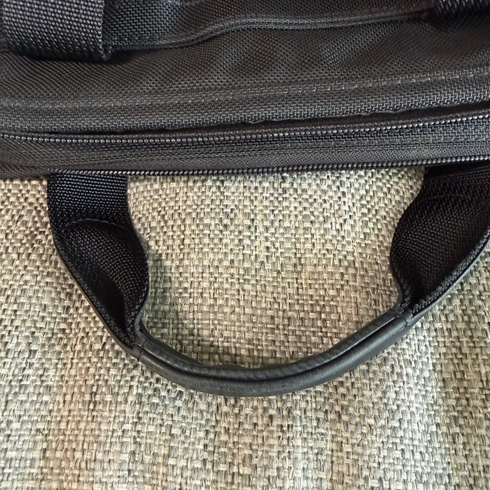 Tumi Alpha 26141D4 Black Expandable Large Dual Handle Briefcase Travel Bag